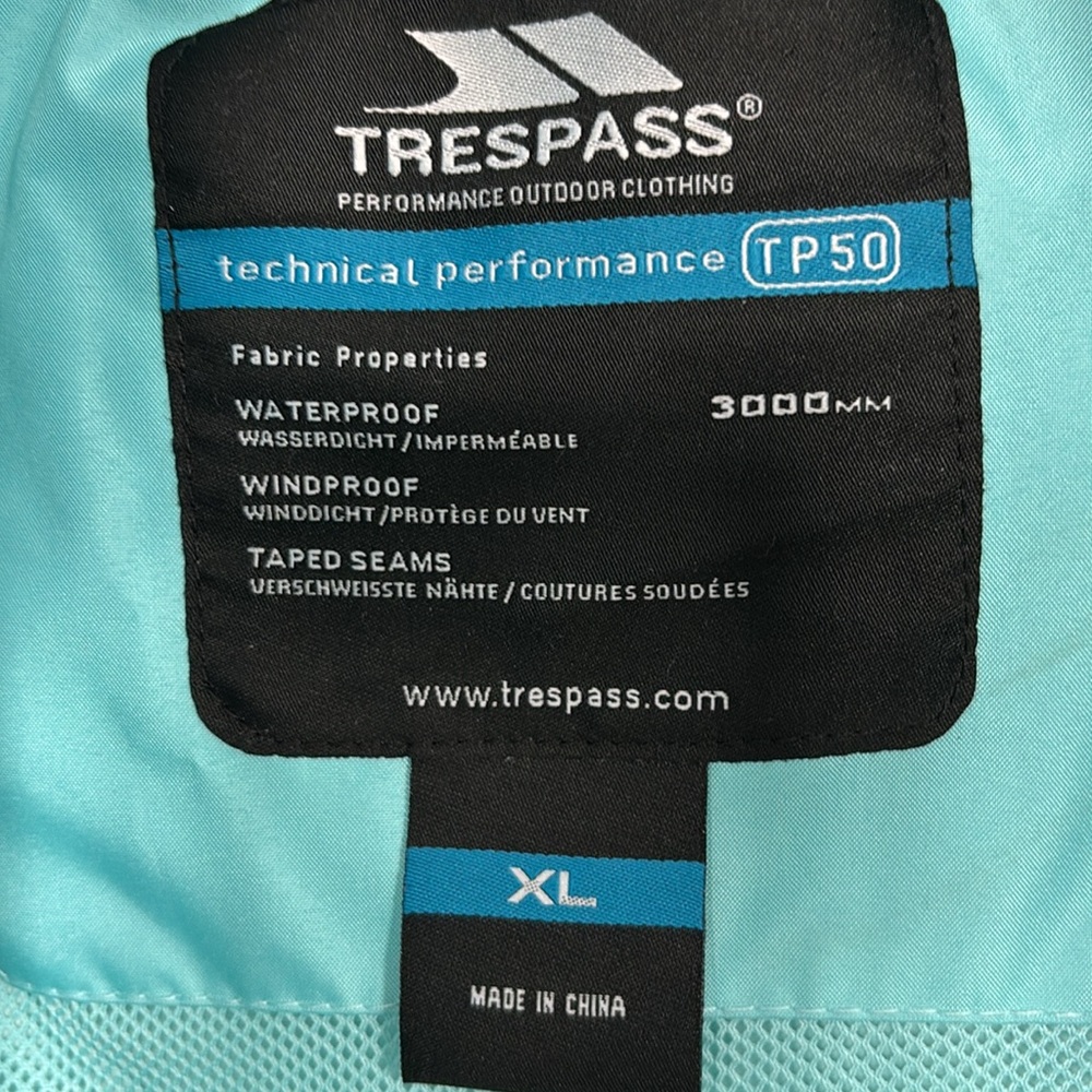 Trespass Technical Performance waterproof jacket - Picture 8 of 10